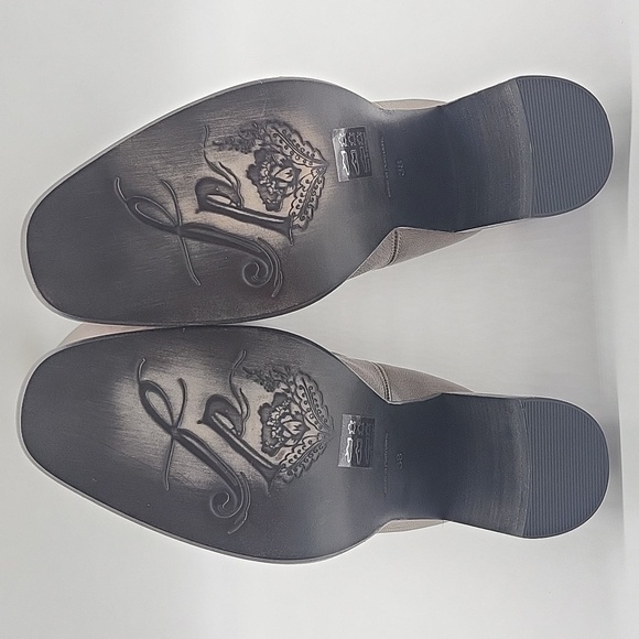 1626- Free People Grayson Bronze Metallic Boots Size 7 NWT - Picture 7 of 10